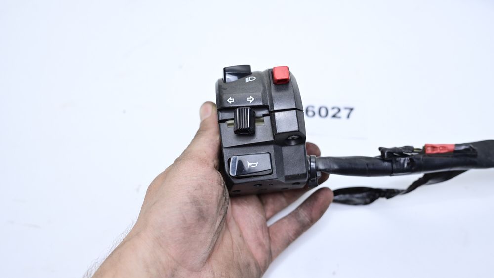Bloc Switch Lumini Comenzi Stanga Suzuki DL 650 V Strom VStrom 2004 -
