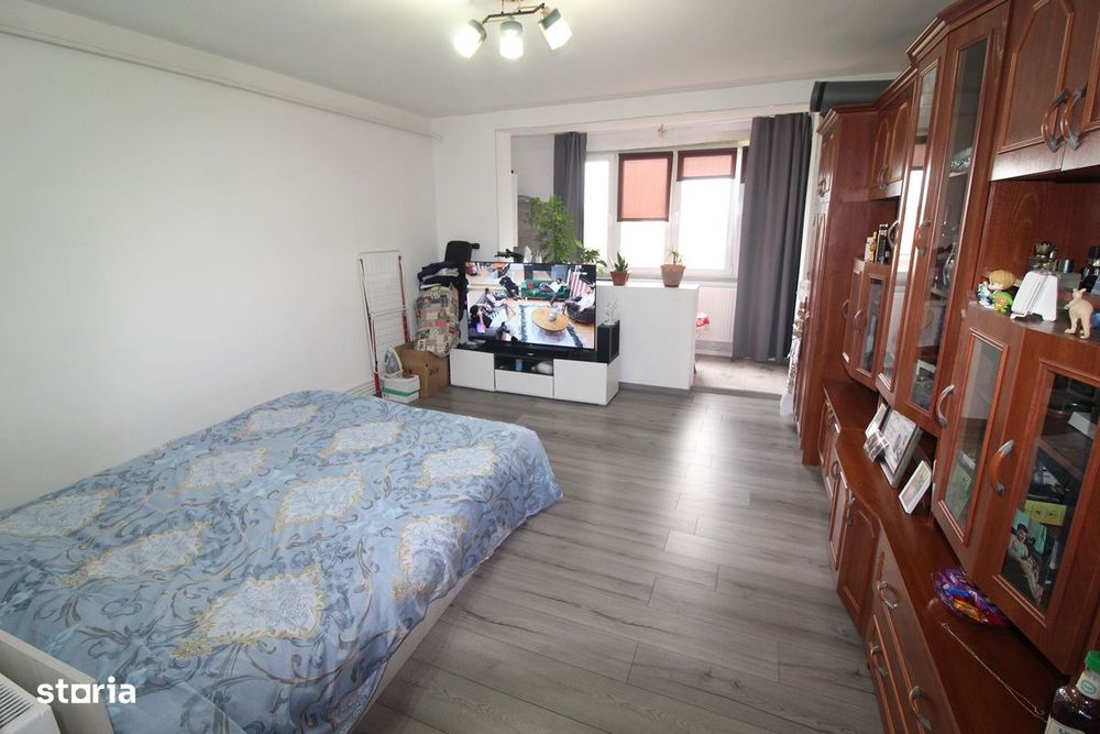 Vând garsonieră în Hunedoara, zona Micro3-Profi, etaj 6 — fotografia 1