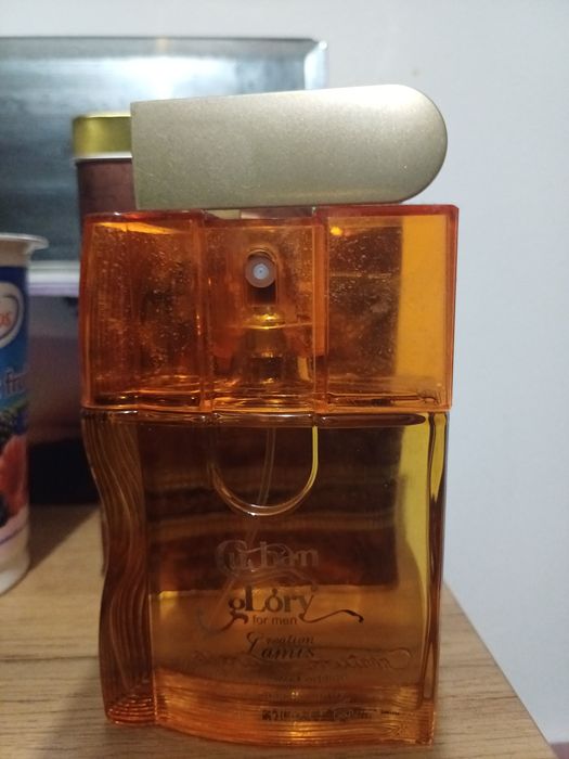 Продавам  парфюм луксозно издание  ограничена серия