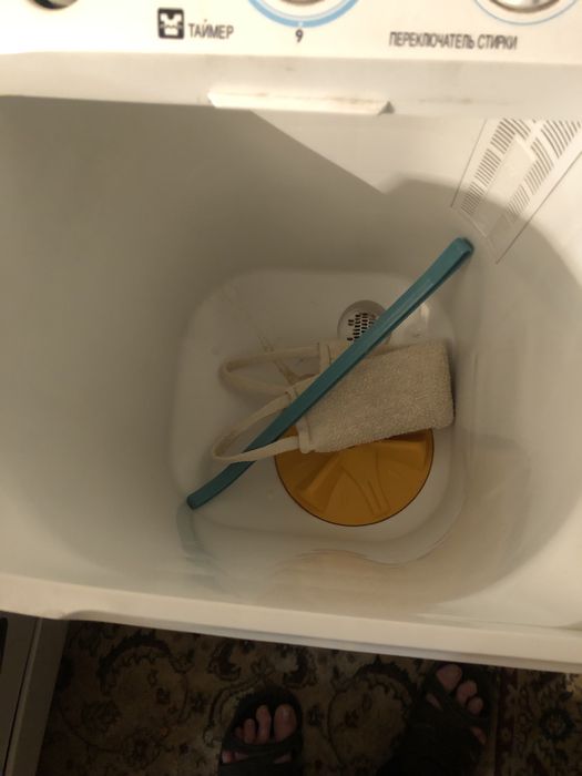 Стиральную машину стиралную