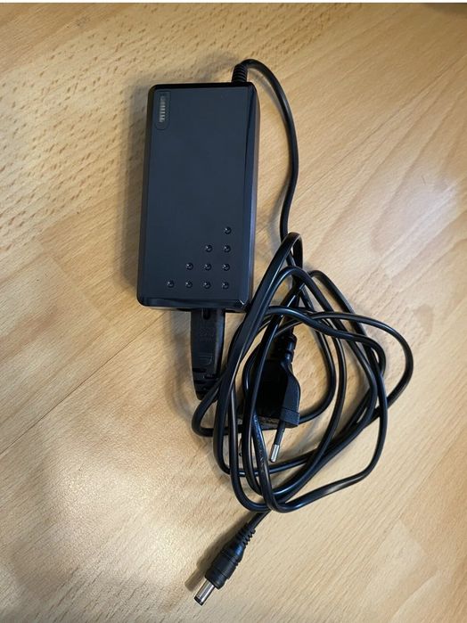 Trotineta electrica iScooter e9 in cutie