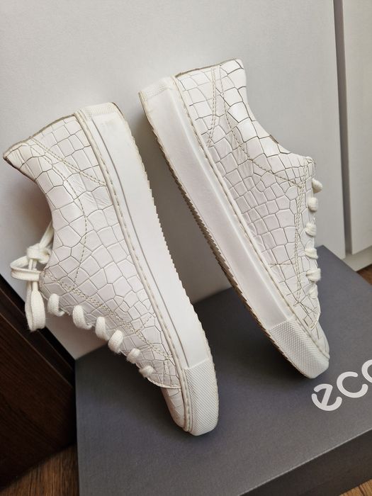 Încălțăminte adidași piele