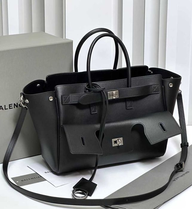 Сумки женские кожаные