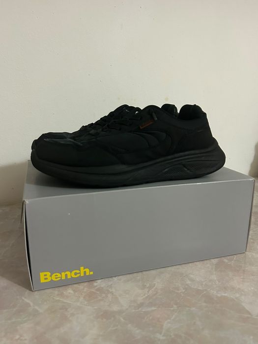 Adidași bench, vin cu cutie