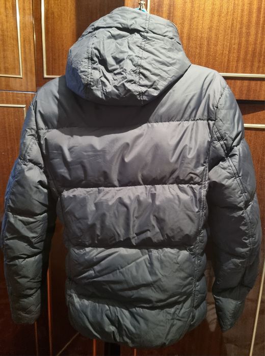 Продам зимнюю куртку