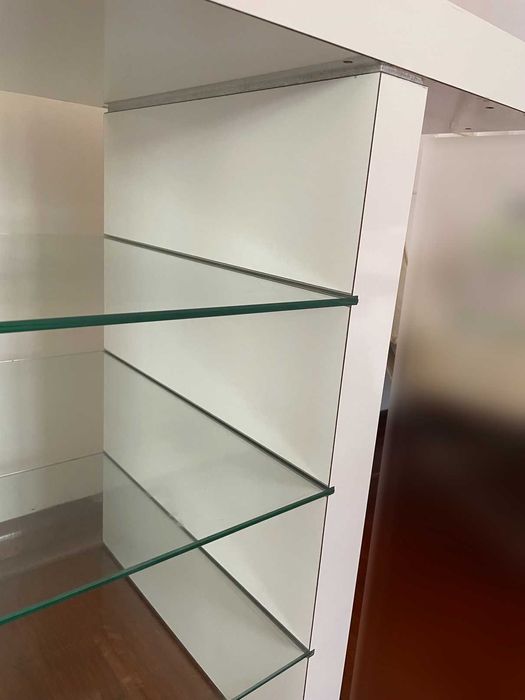 Vand Comoda pentru TV