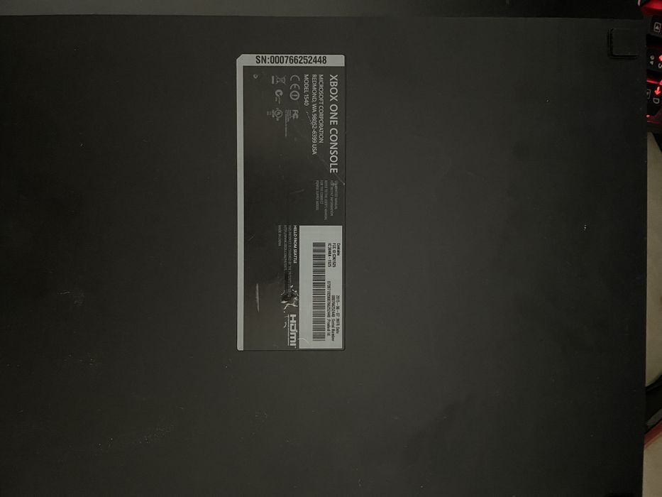 Xbox One , 1 Controller , GTA V , COD, etc.