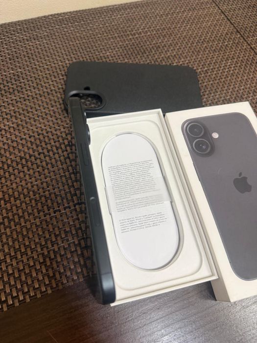 Iphone 16 128 gb 8 incarcari mdm activ