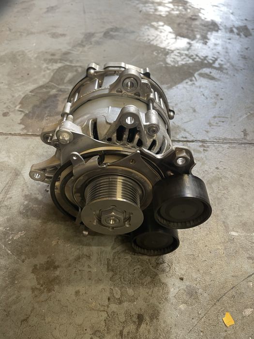 Alternator nou Mercedes 1.3tce Hibrid Cod-A0009000446