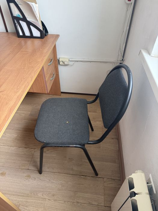 Офисные стулья дешево