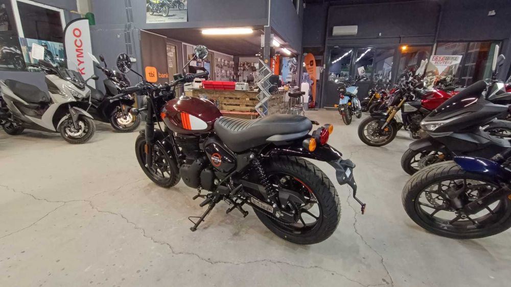 Royal Enfield Hunter 350  / A2 - PROMO by EST BIKE