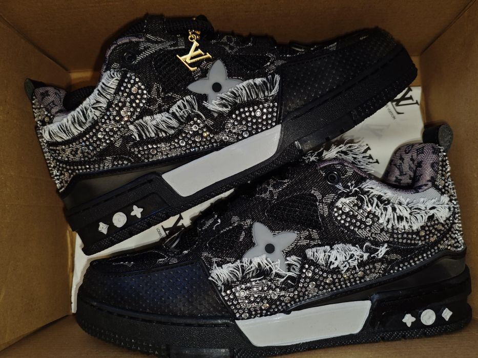 Louis Vuitton skate Swarovski