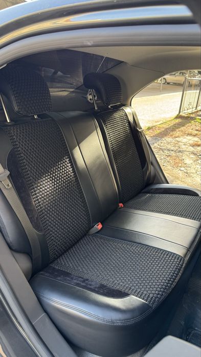 Продаеться автомобиль шевролет кобальт 2025 год