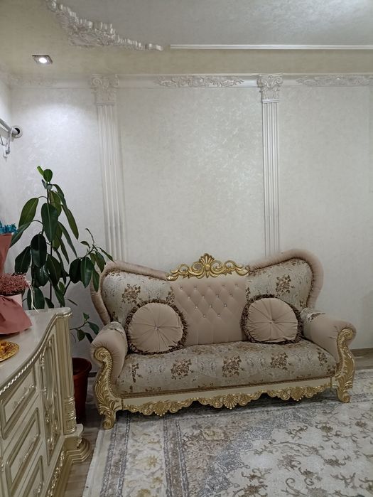 Продаётся дом со стороны Ташкента в начале г.Чирчика