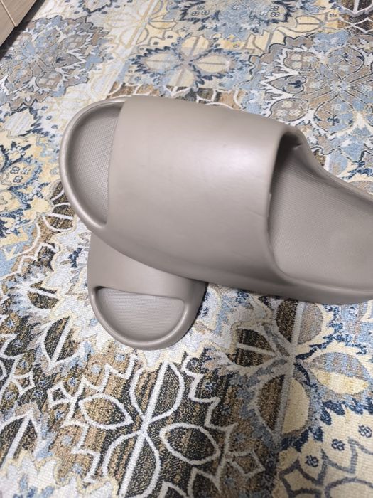 Сланцы для мужчин, 48 размер