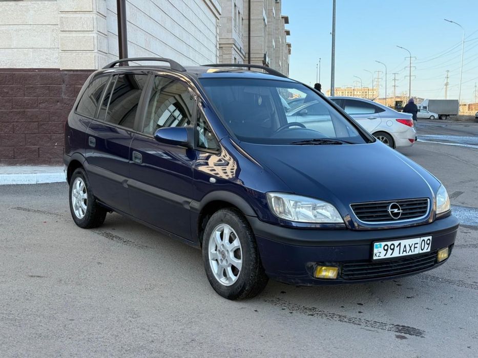Opel Zafira 2001 года