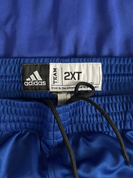 Спортивки adidas