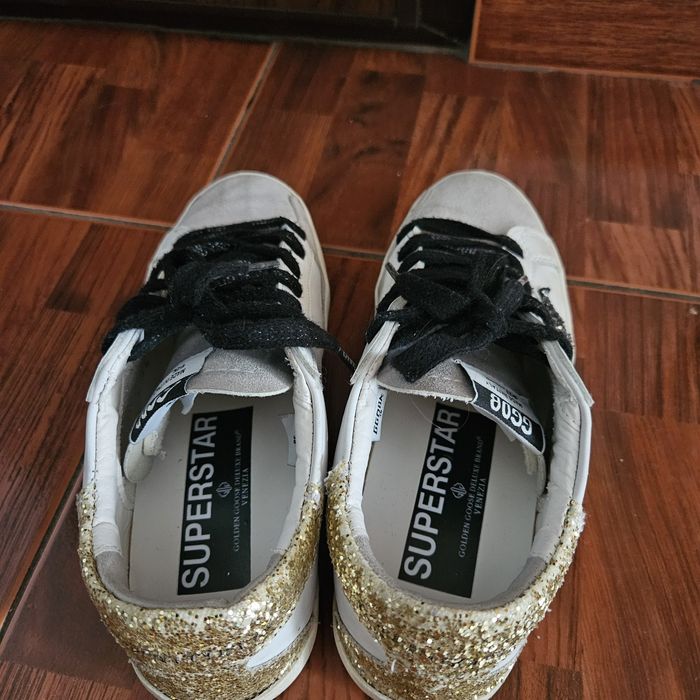 Golden Goose sneakers classics