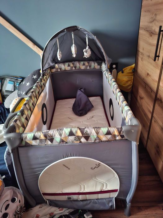 Сгъваема кошара lionelo + матрак piere cardin