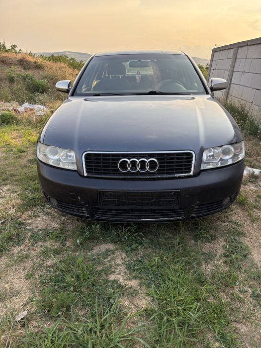 Dezmembrez Audi A4 b6 1.9 Diesel /131 cp /AWX