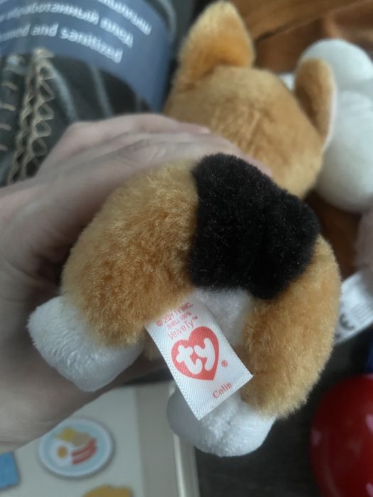 2 пакета игрушек