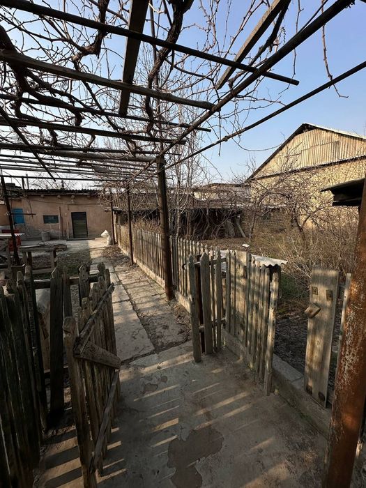 Продается дом в Алмалыке