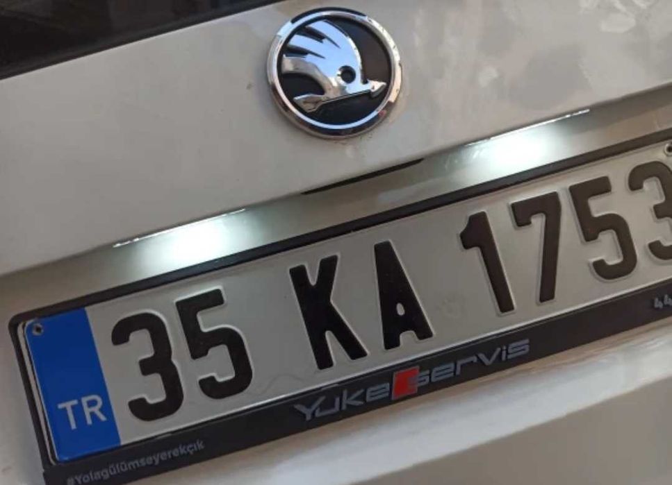 Лед плафони за задния регистрационен номер Шкода Skoda Roomster Octavi