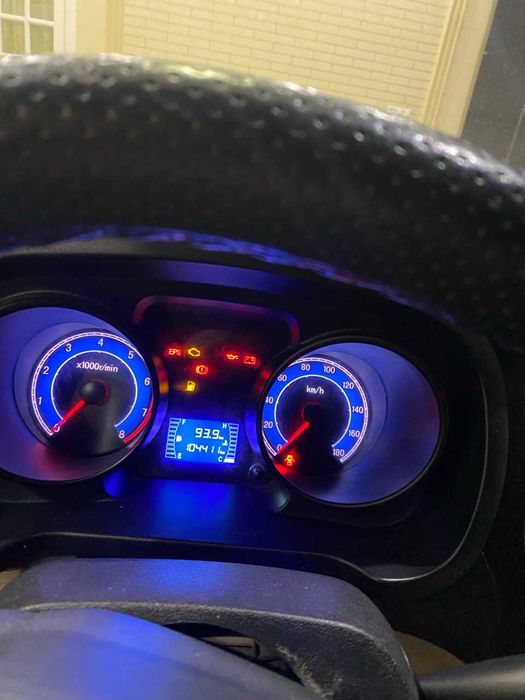 Changan Fermer srochniy sotiladi