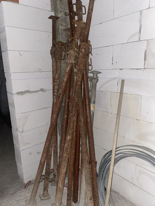 Popi metalici  sau schimb cu schela