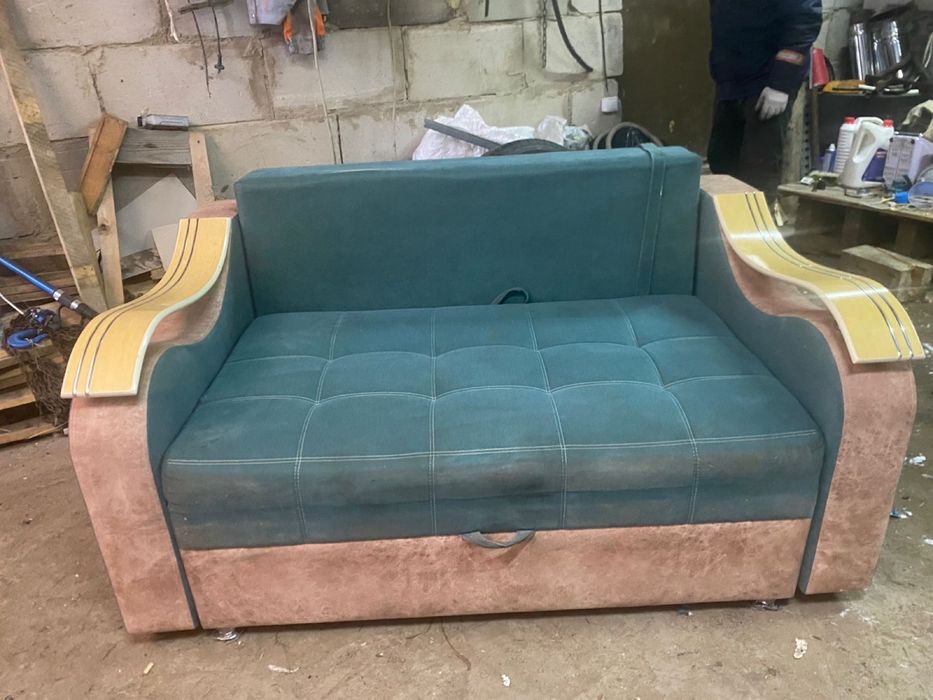 Диван Продам  диван в отличном