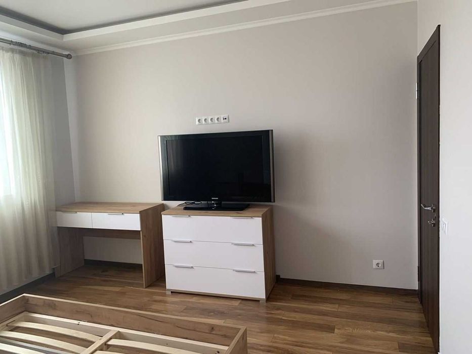 Продава се Двустаен апартамент в София, Стрелбище - 75 кв.м за 1947 €/кв.м - Снимка #3