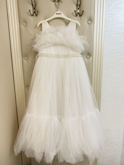 Детское платье в иделе, новое