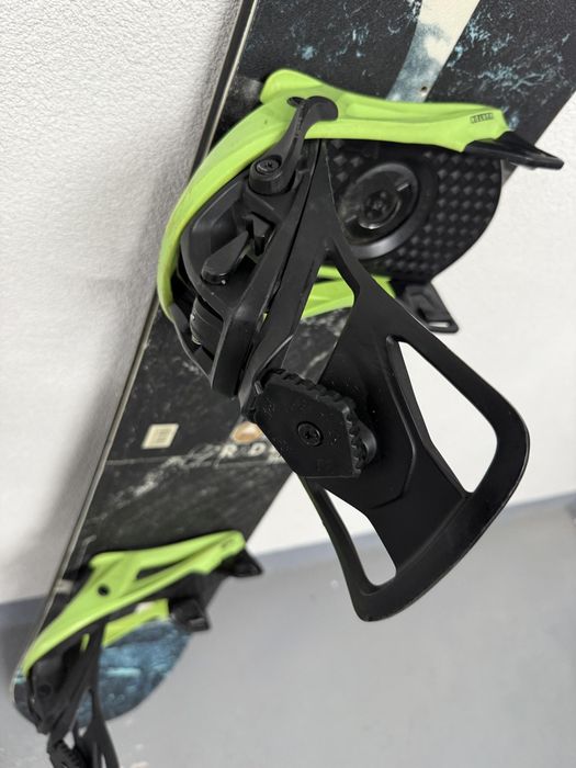 placa snowboard burton radius L155cm 2024