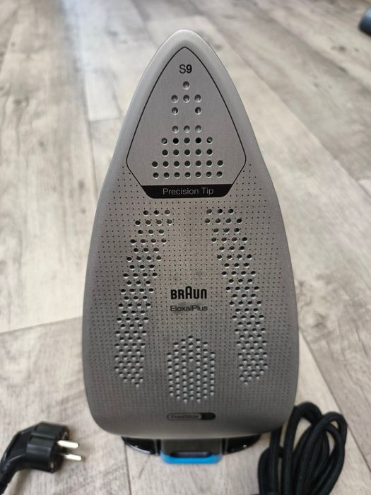 Braun TexStyle 9 SI9661VI — профессиональный паровой утюг