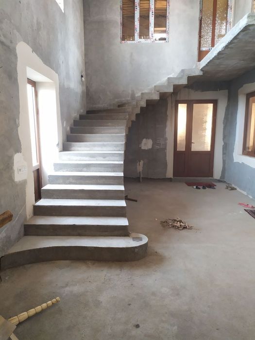 Зина лестница хизиати