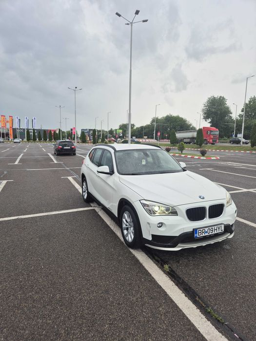 BMW X1 2012 — imagine 3