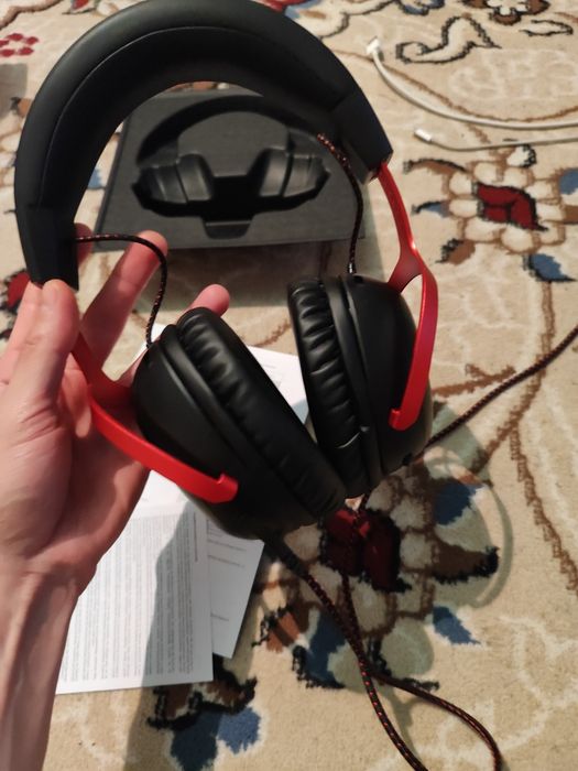 Наушники HyperX Cloud III Wireless черно-красный