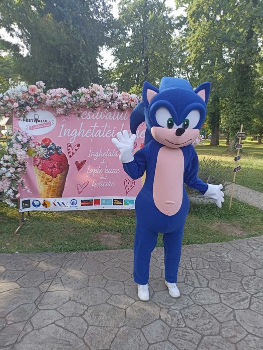 Cele mai vesele și exotice mascote