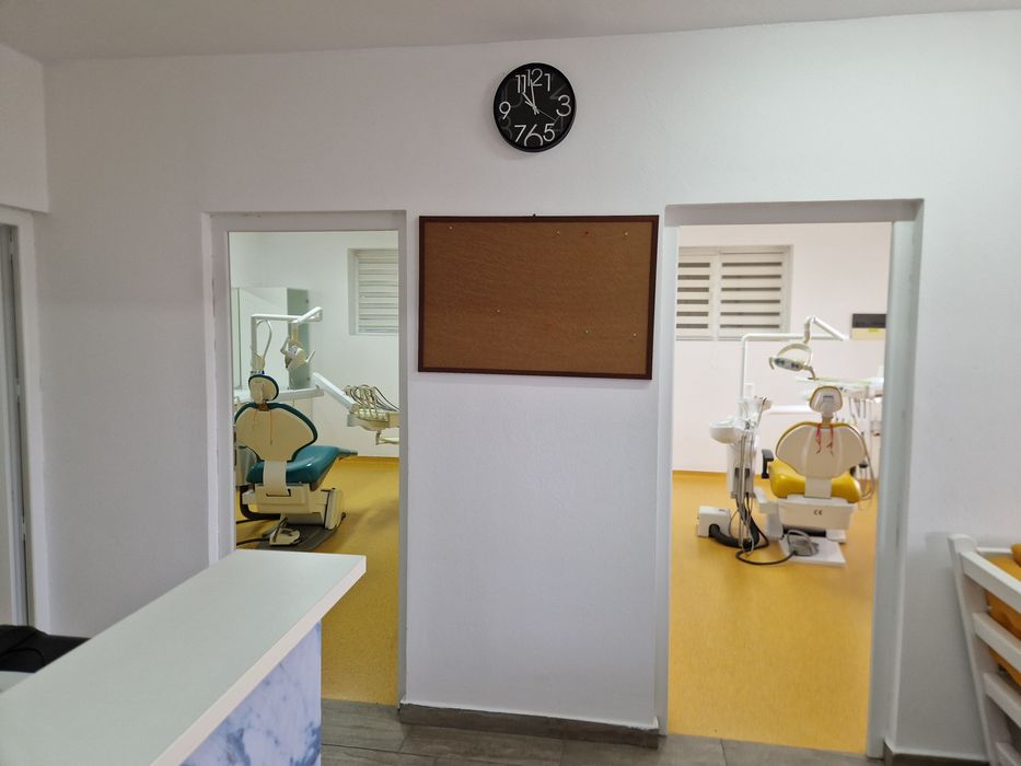 Spatiu comercial de inchiriat la Sura Mare , 116mp
