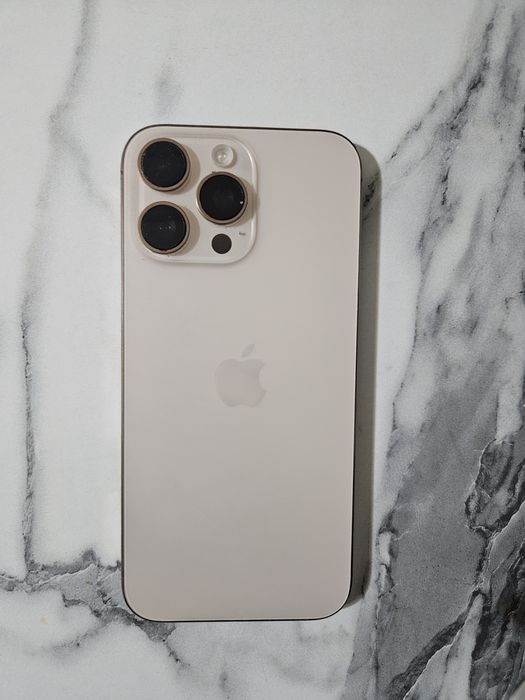 IPhone 16 Pro Max 256 GB (АКБ 90%)