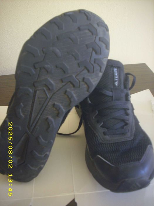 Маратонки adidas terrex номер 40