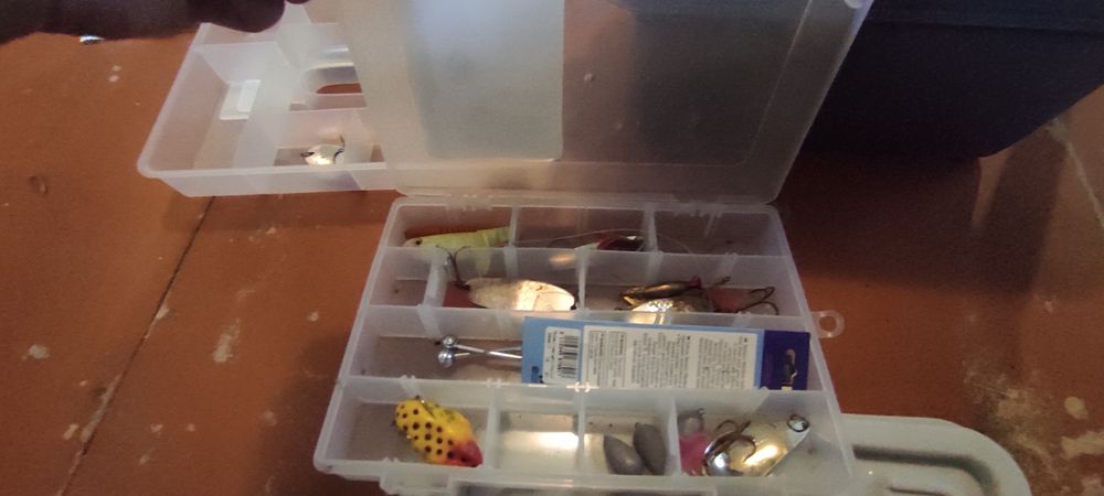 Продам кейс для блесен