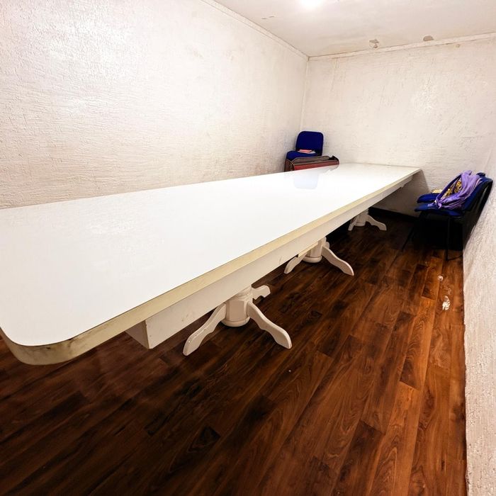 Стол сатылады сапалы