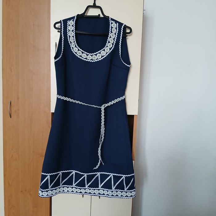 Народни носии, кърпи и престилки