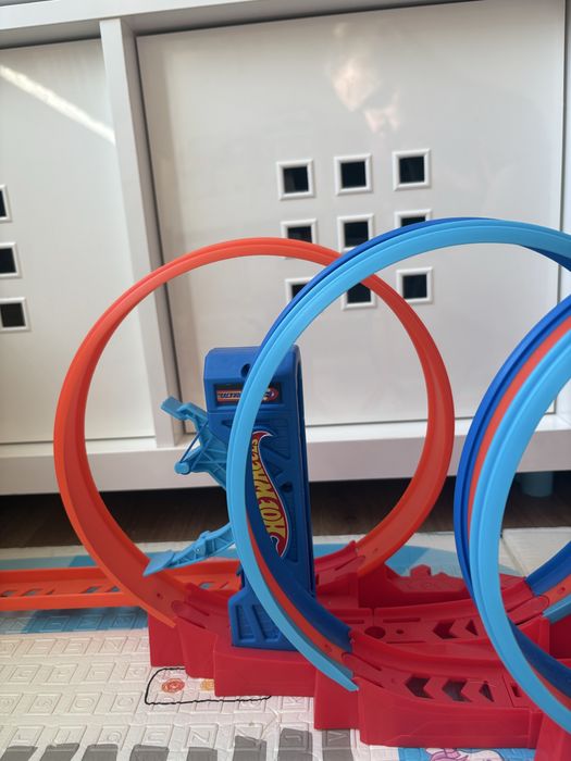 Писта Hot Wheels