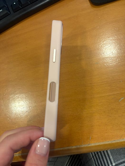 Кейс оригинален iPhone 17