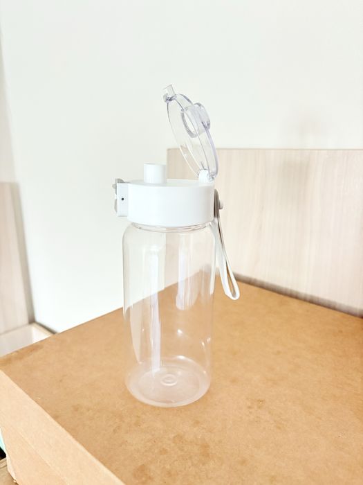 Бутылки для воды