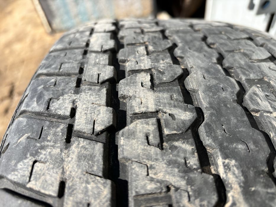 Продам Шины 285/60/18