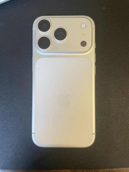 Iphone 17 Pro 258GB Отключен