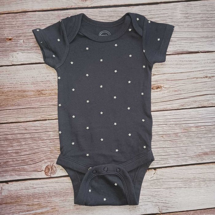 Бебешки бодита Carters 0-3 месеца